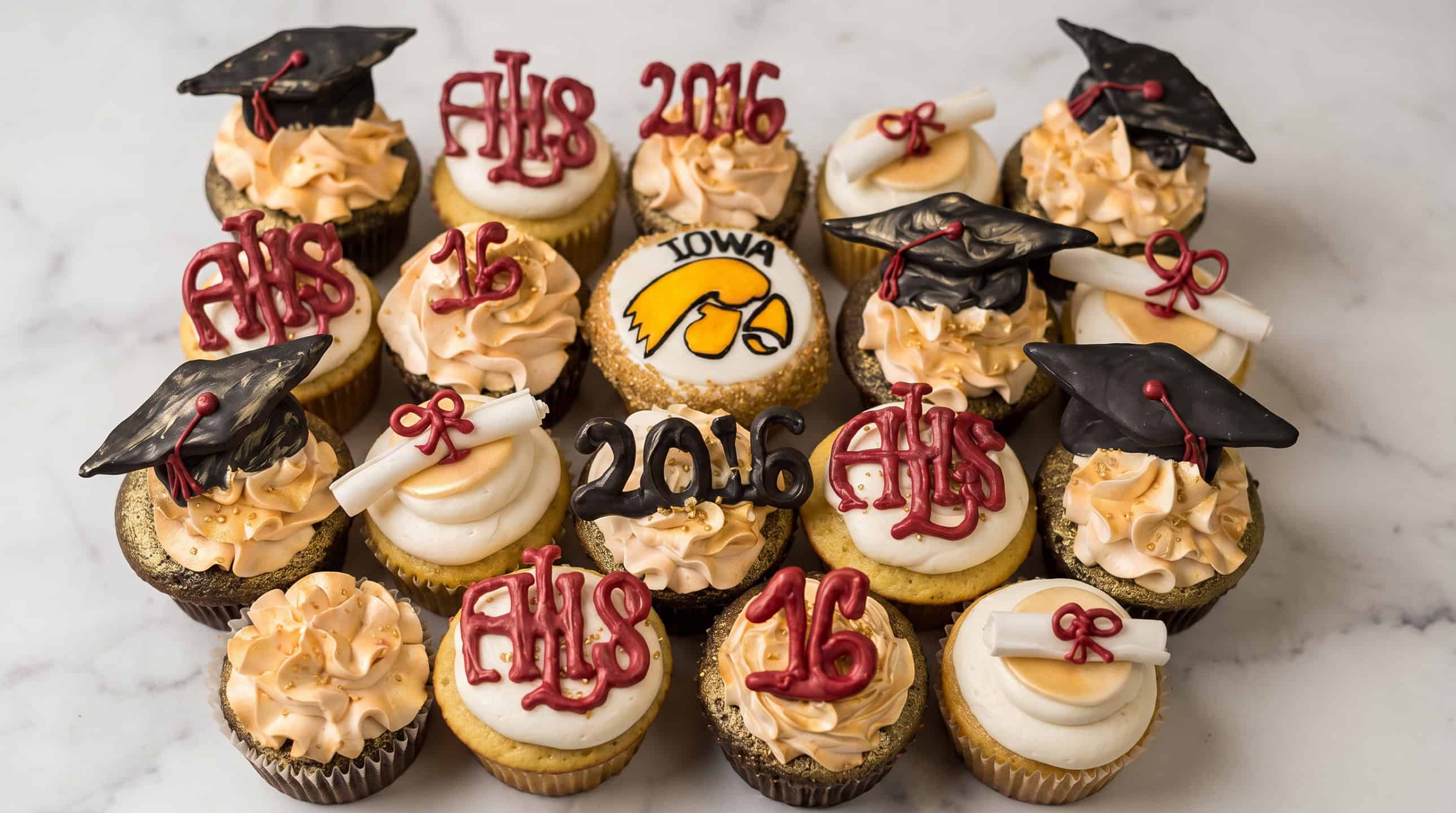 Custom graduation cupcakes